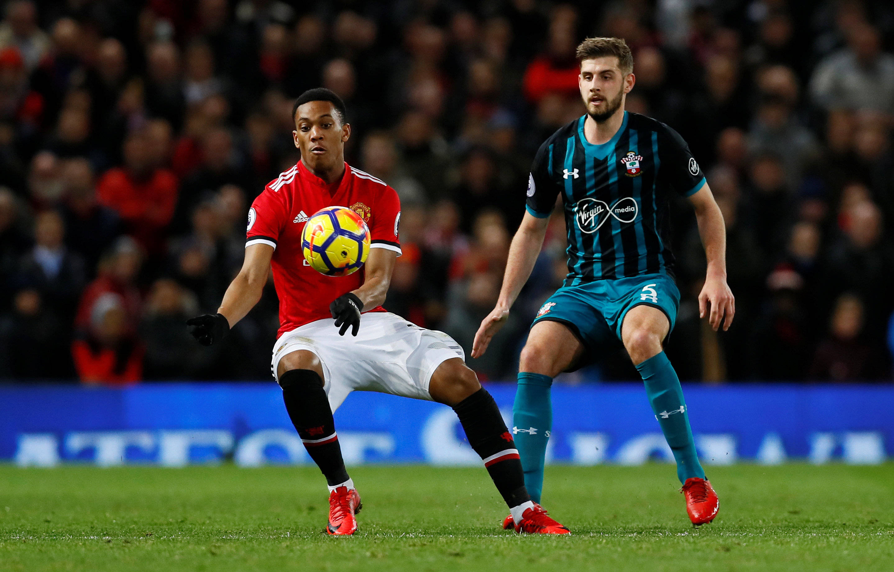 体育中超：对阵海牛 泰山队阵容调整势在必行